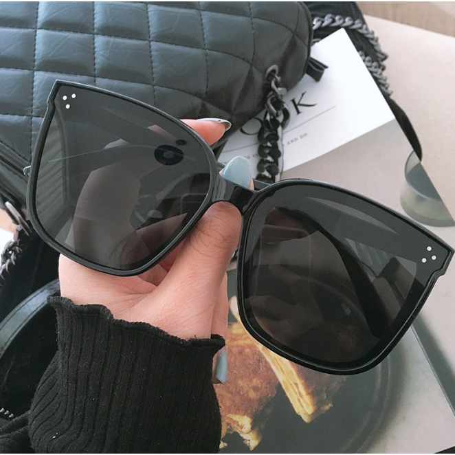 Kacamata Hitam Putih Unisex / Sunglassess Wanita & Pria Korea Fashion