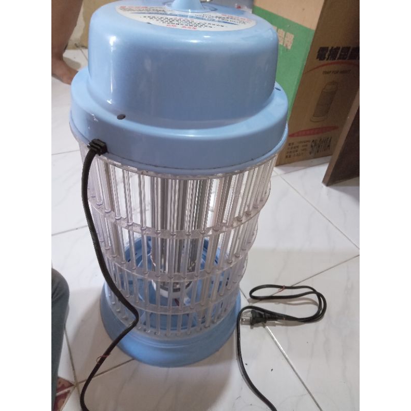 JEBAKAN NYAMUK SETRUM