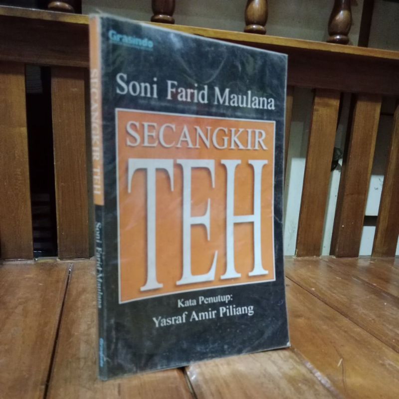 SECANGKIR TEH - SONI FARID MAULANA