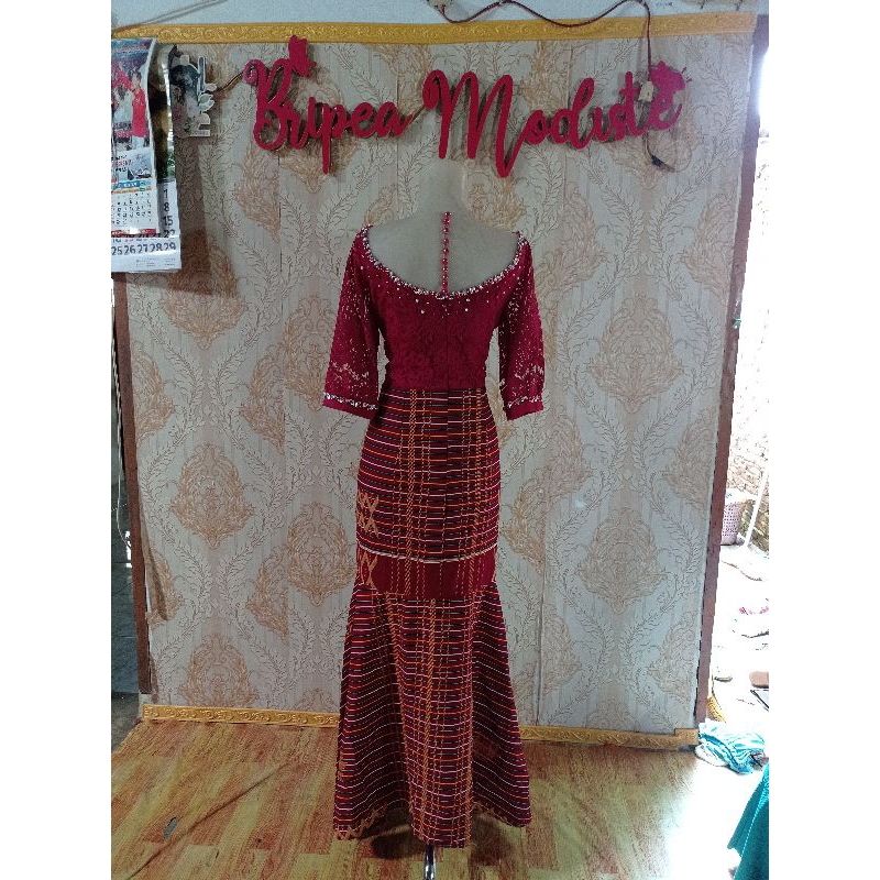 DRESS KAIN SARUNG KARO