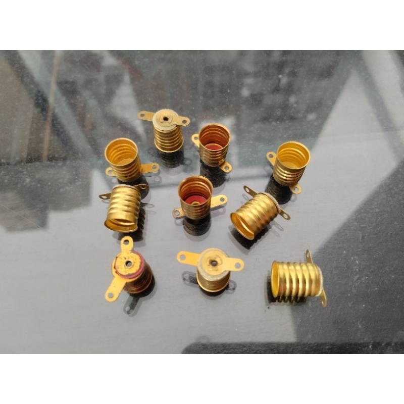 Fitting Dop Senter Fiting Bohlam Lampu Senter Drat Kuningan