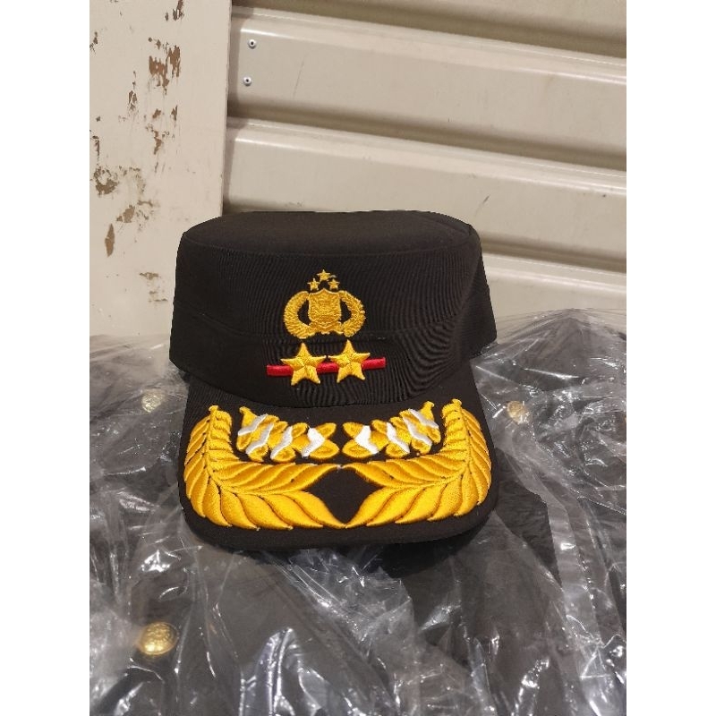 topi komando polri bintang 2