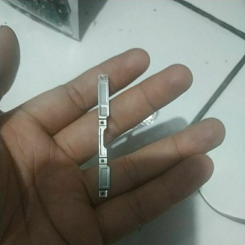 seng bekas penutup Redmi 5