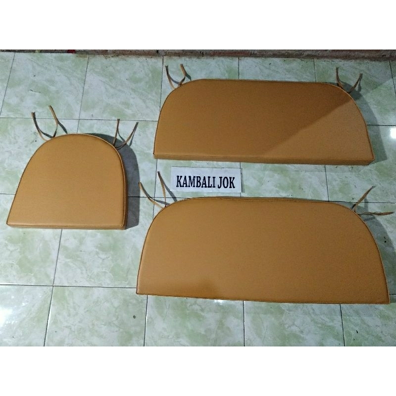 Custom request SARUNG+ISI BUSA jok bantalan dudukan kursi tamu BETAWI ( Oscar anti air warna nugget 