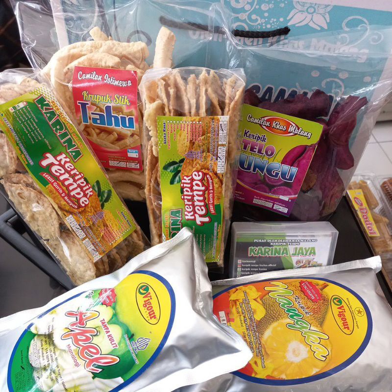 

Paket Oleh-oleh khas Malang Menu Hemat A Free Kardus Oleh-oleh