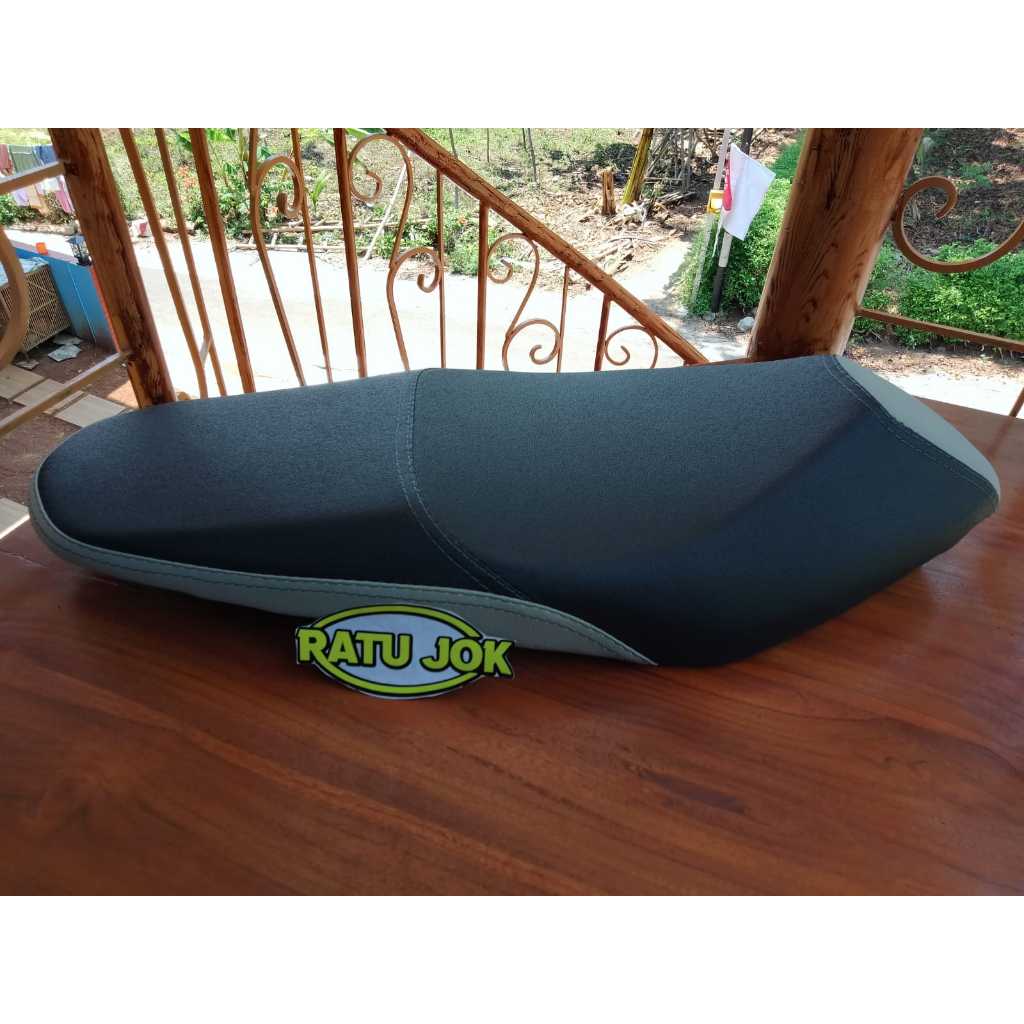 Jok mio M3 model roadrace double seat variasi abu-MIO M3