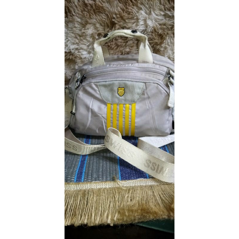 Tas Slempang K-Swiss Kanvas
