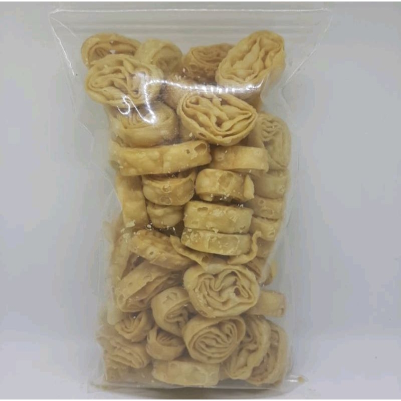 

Keripik Pangsit Kriwil Enak