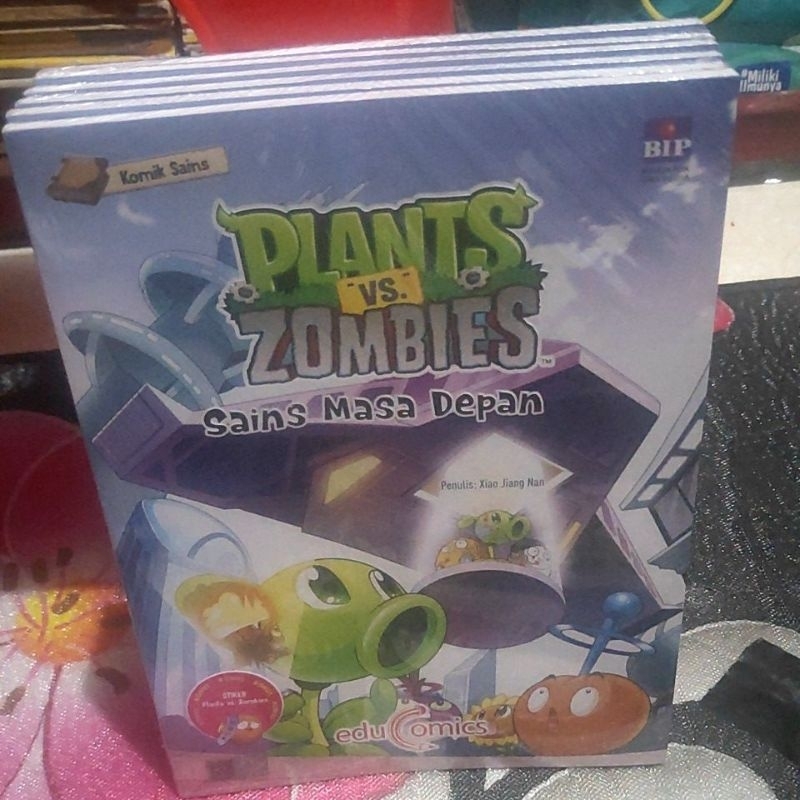 original buku komik sains plants vs zombies sains masa depan