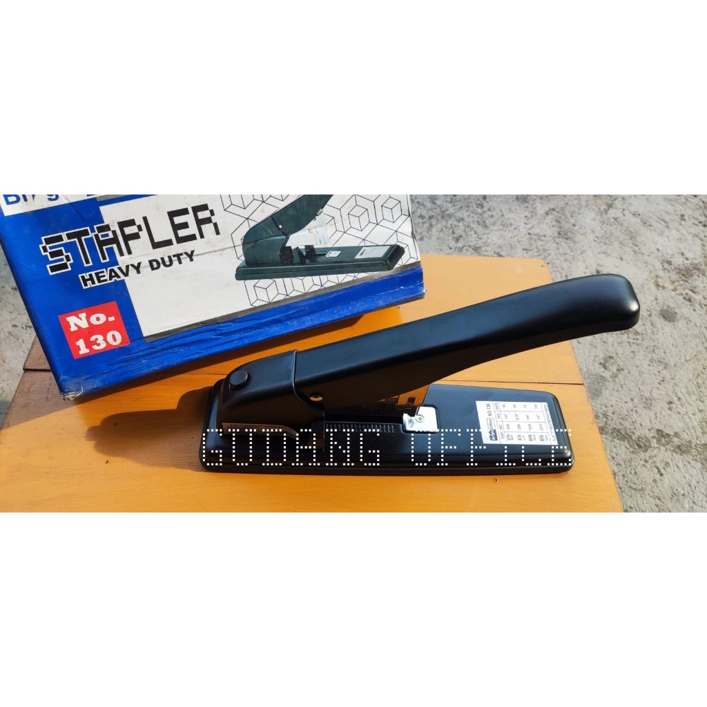 

STAPLER / STAPLER NO. 130