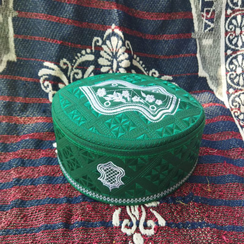 songkok peci kopiah ustadz Adi Hidayat warna hijau