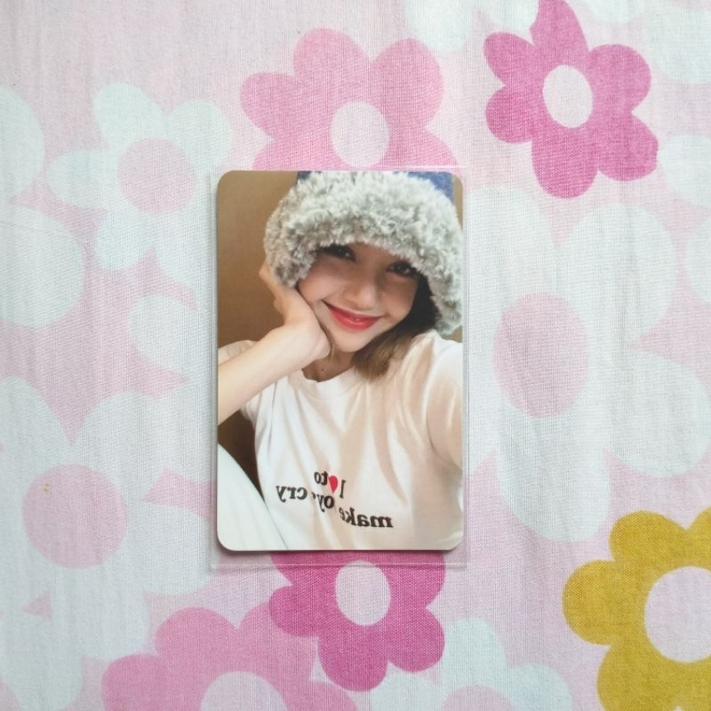 Lisa Photocard