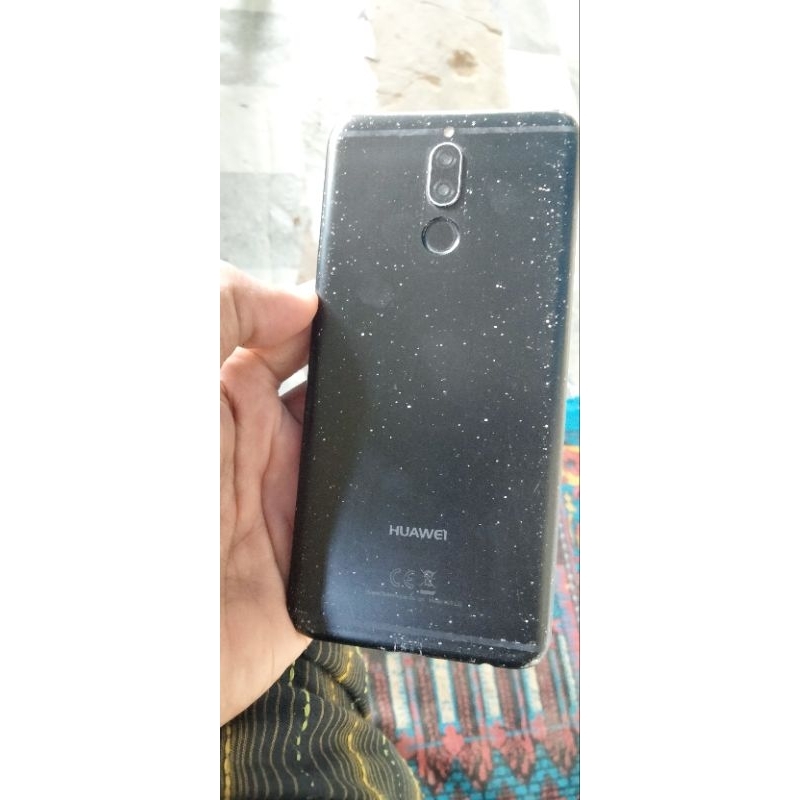 huwawei nova 2i ram 4/64 hp minus lcd