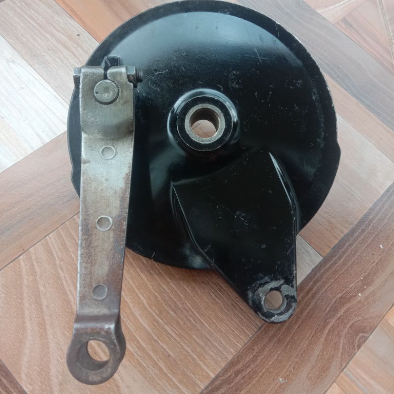 tutup tromol yamah byson fi karbu fz 150 panel cover rem belakang bison