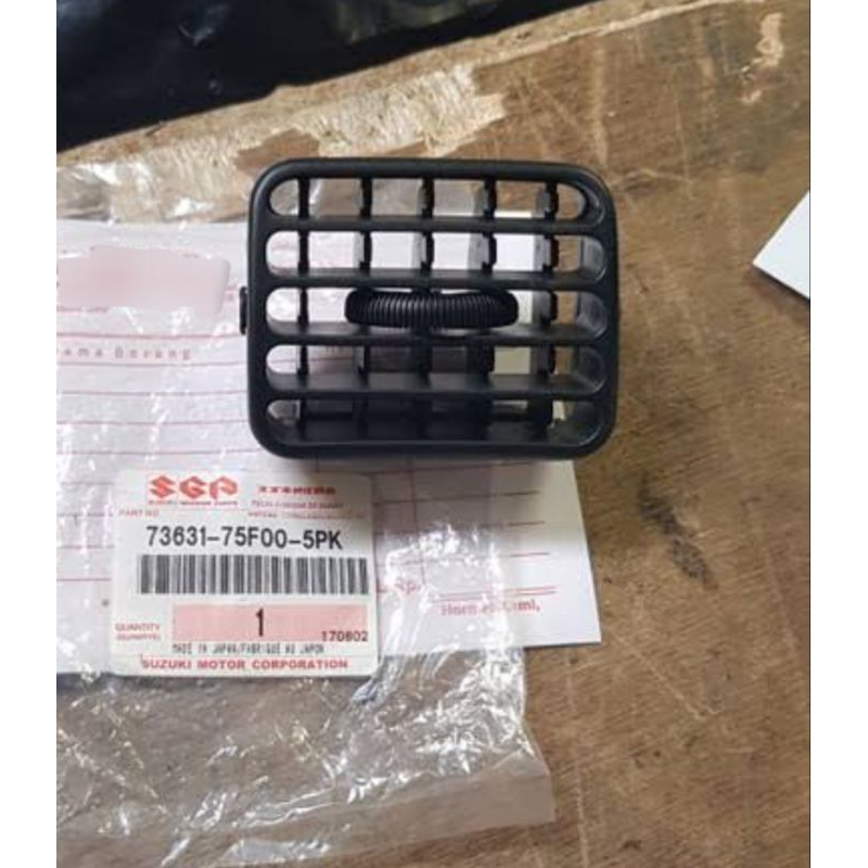 Kisi Kisi AC Kanan Suzuki Karimun Kotak Original