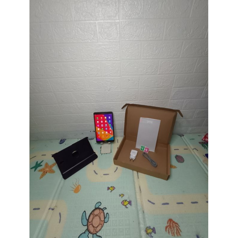 Samsung Tab S 8.4 Inch SM-T705 (RAM 3/16) Bekas