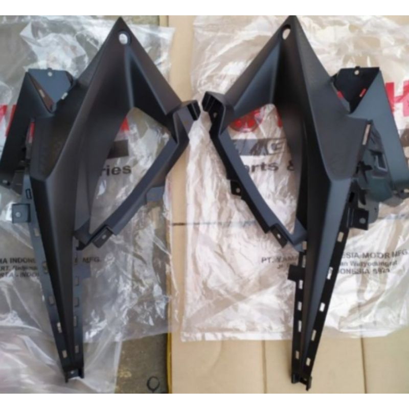 FAIRING DALAM KANAN KIRI R15 VVA V3 ORIGINAL YGP