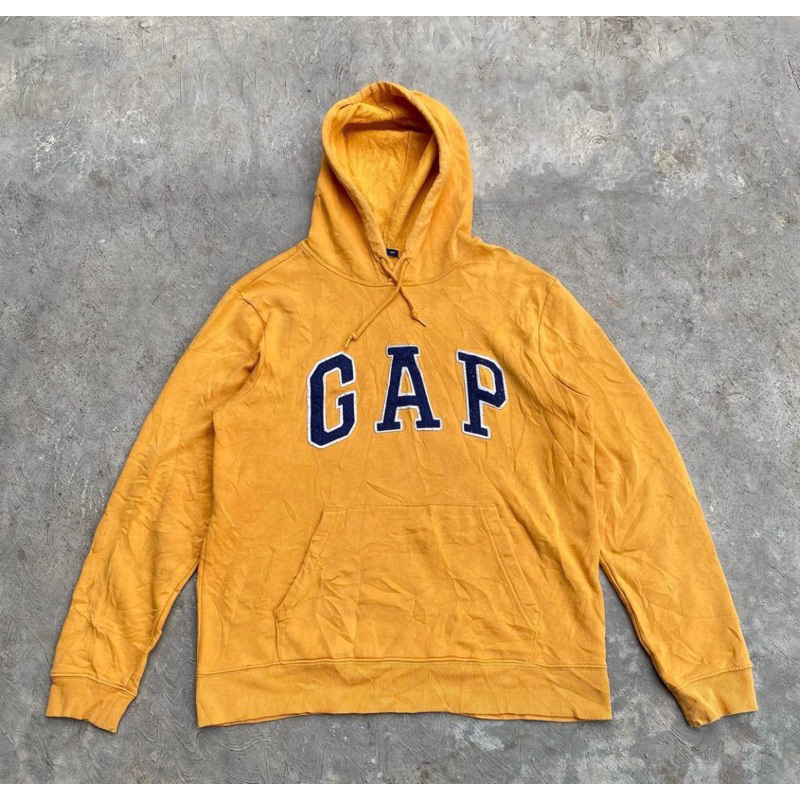 hoodie GAP kuning mustard