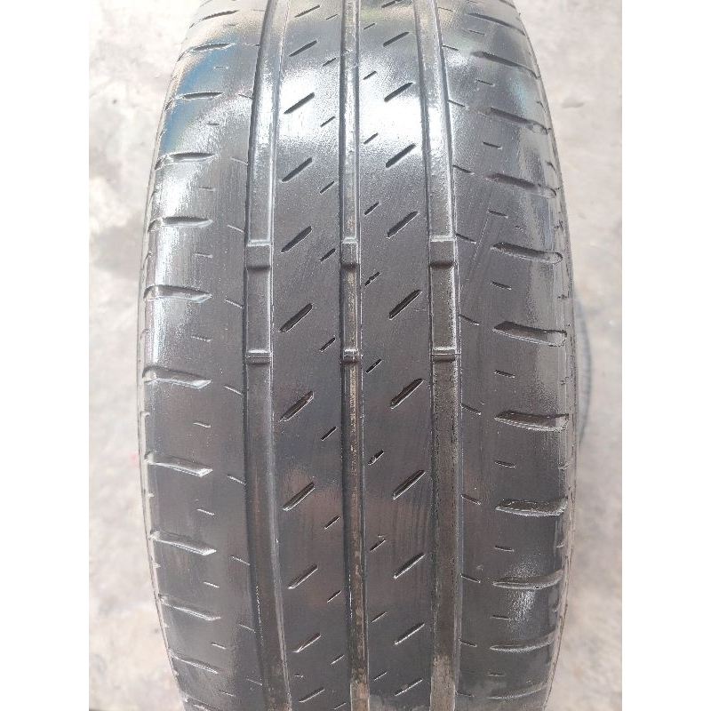 Ban mobil second ukuran 185/65 R15
