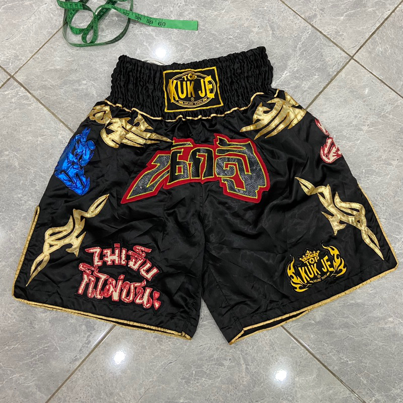 CELANA BOXING / MUAY THAI SECOND LIKE NEW