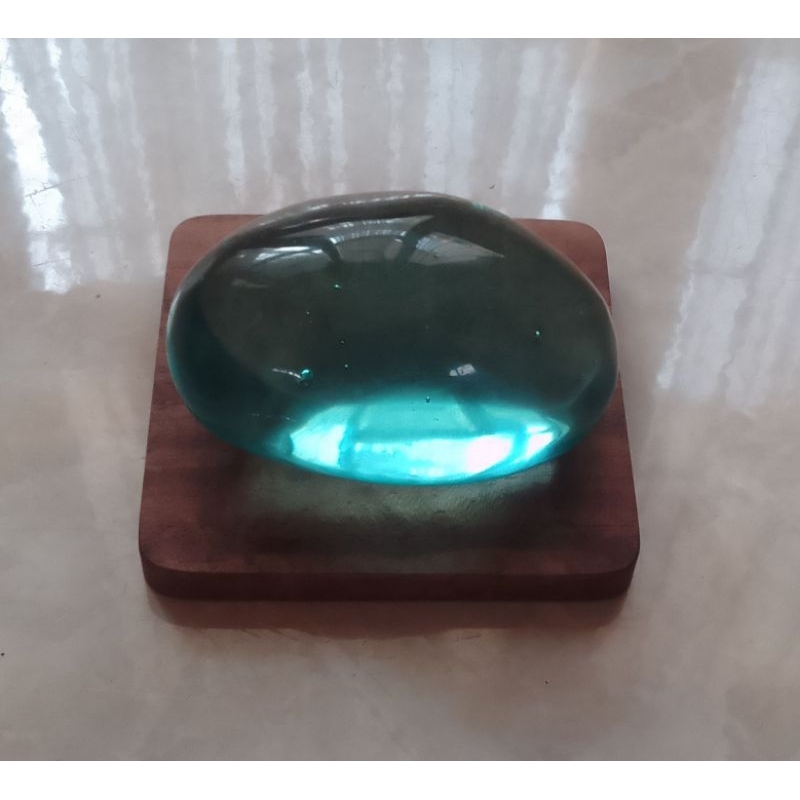 Batu Obsidian Tumled Hijau Muda