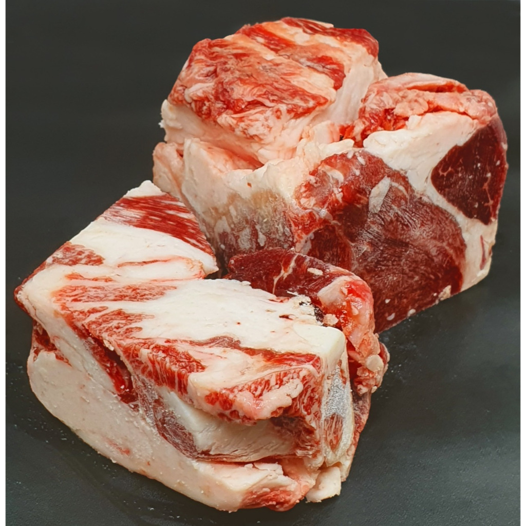 

RB Tongue Roots / Tetelan Daging Bakso Kemasan 1 Kg
