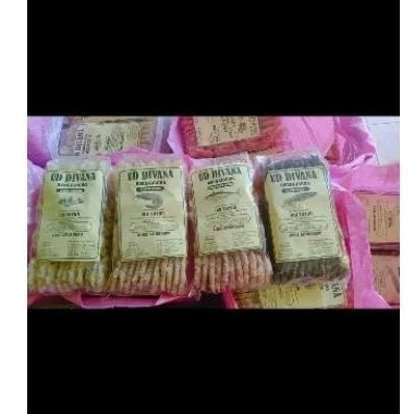 

RENGGINANG KHAS SITUBONDO (450gr)