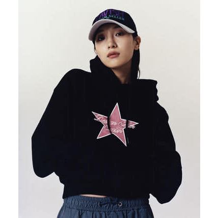 Cavish Design Seller Korean Streetwear Star Logo Cropped Hoodie Black ( Size S-M )