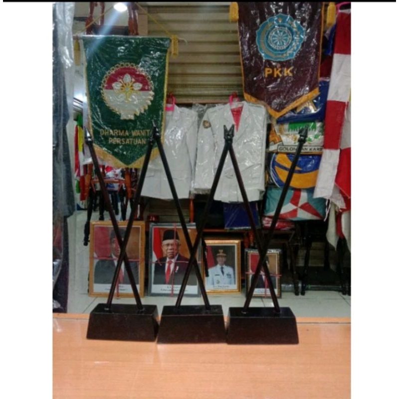 

tiang silang kayu meja hanya tiang saja tanpa bendera berkualitas ready stock