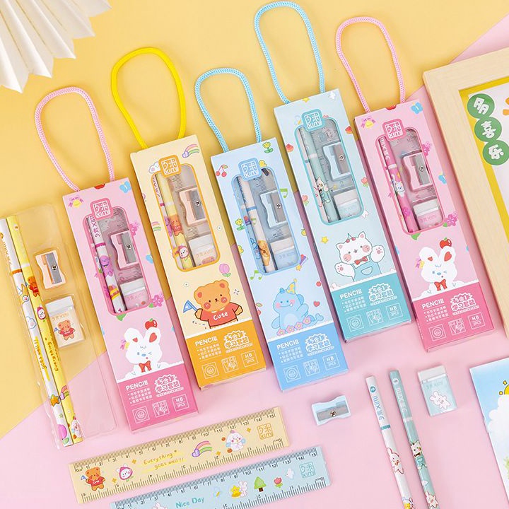 

➴❄❈ Pensil Set Kotak (isi 5 pcs) /Alat Tulis Set Dengan Karakter Lucu