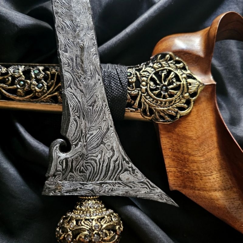 Keris Laler Mengeng III Pamor Lar Gangsir