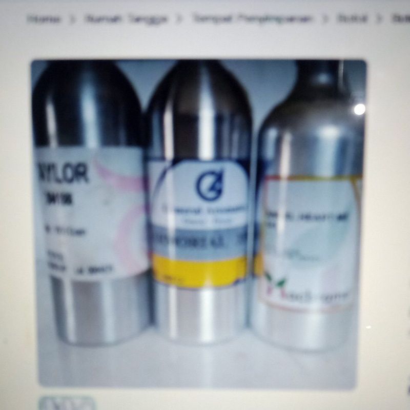 botol bekas bibit parfum