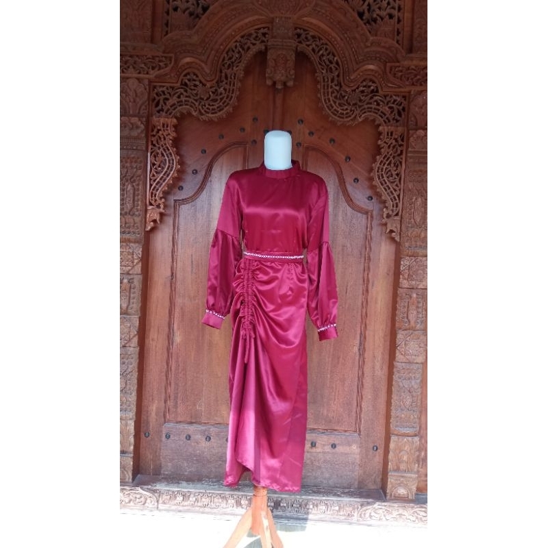 DRES SATIN SERUT - GAUN KONDANGAN MEWAH