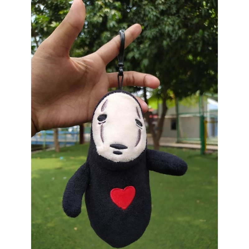 Gantungan kunci/ganci hantu Kaonashi karakter Spirited Away