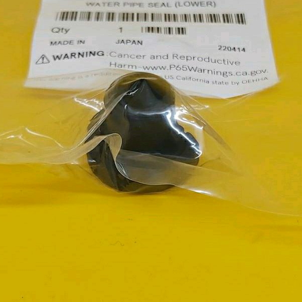 Water pipe seal lower mesin Tohatsu 25hp. Asli.