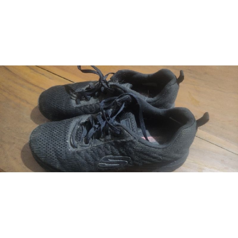 Sepatu S memory foam