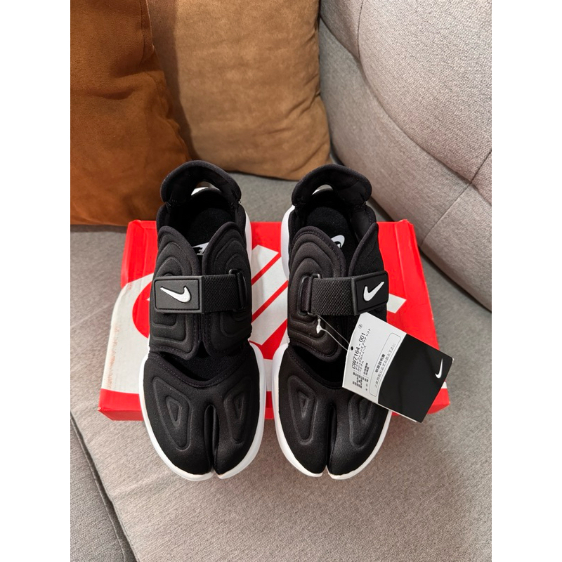 Nike Aqua Rift Black White Noir Blanc NEW BRAND NEW IN BOX ORIGINAL 100%