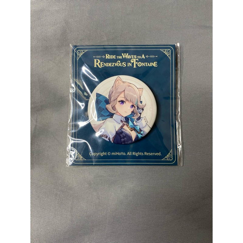 Official pin/badge Lynette - Genshin impact game art exhibition