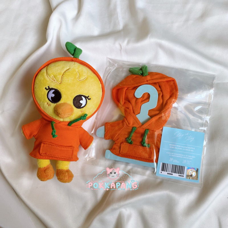 [READY STOCK] 15 cm doll clothes — Official Merch ‘Stay In Stay’ SKZOO mini plush citrus outfit