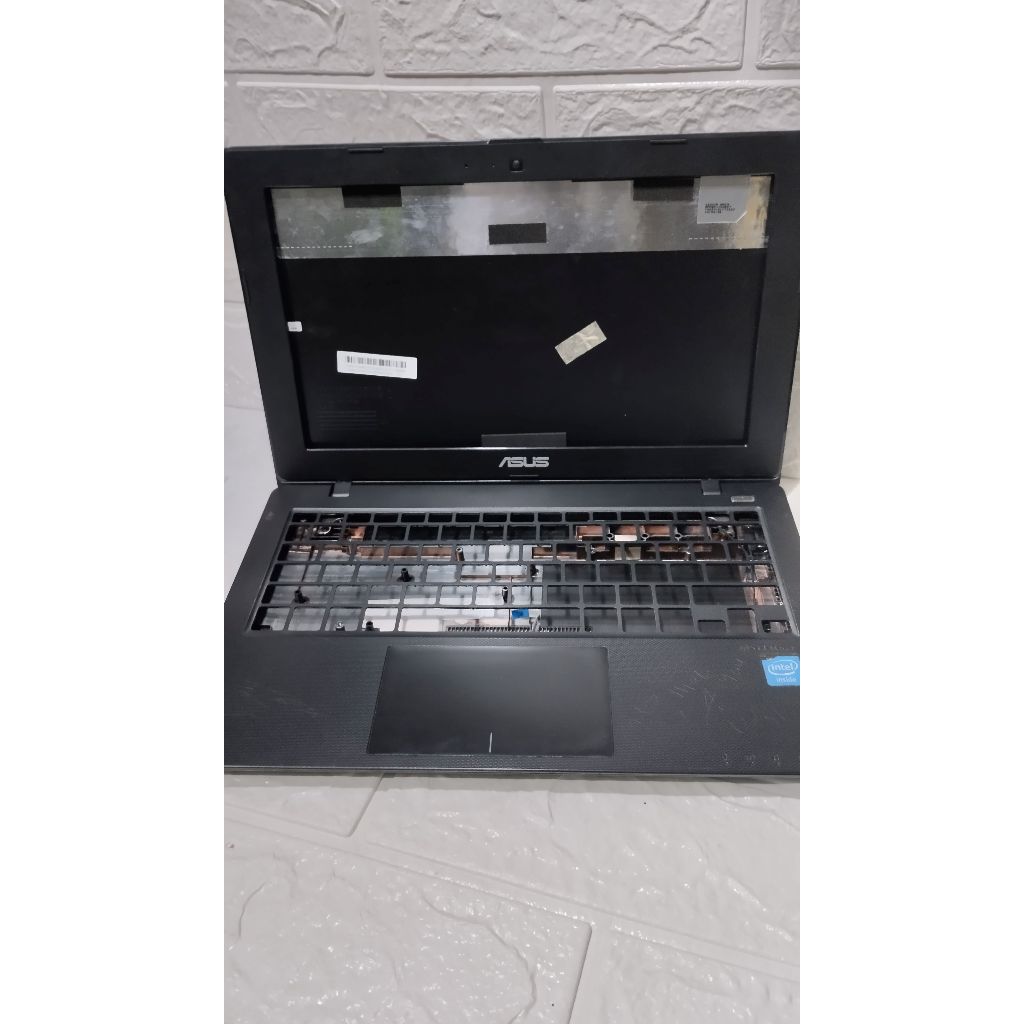 CASING LAPTOP NOTEBOOK ASUS X200M