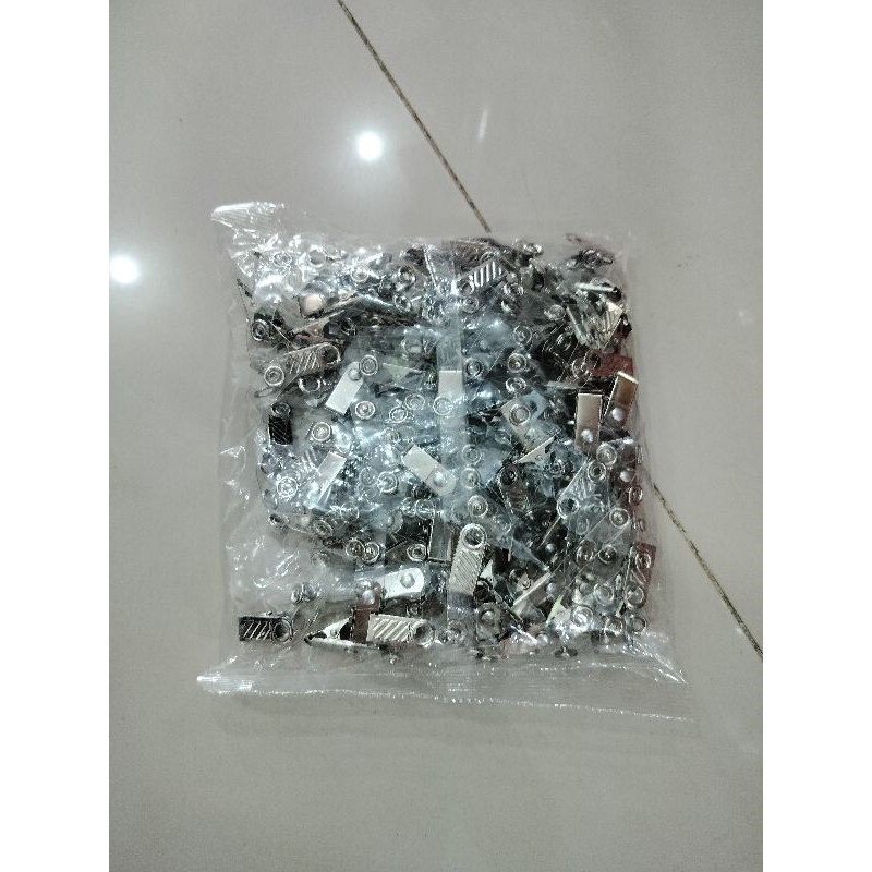 

name tag besi isi 100 pc