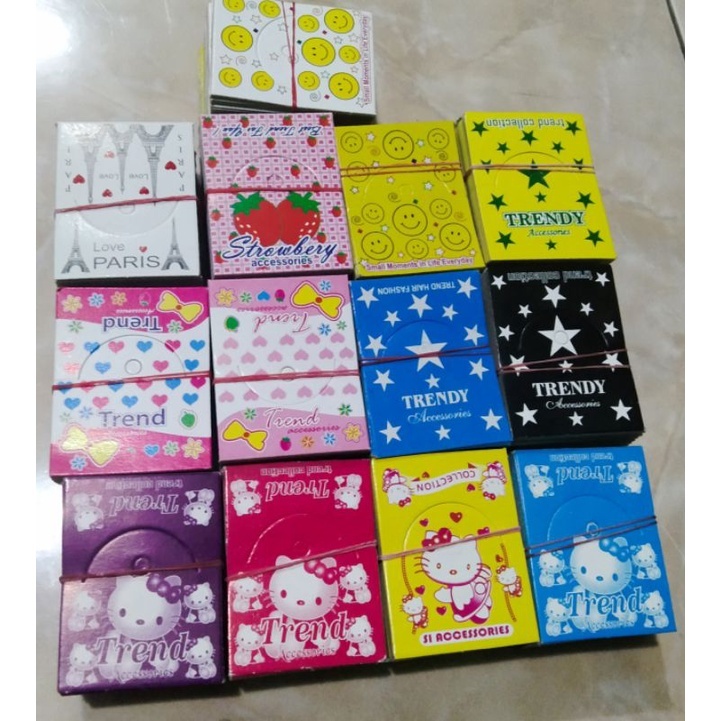 

KAR KOTAK LABEL isi 90/100pcs CARD KAR AKSESORIS KAR KOTAK HIASAN PAJANGAN