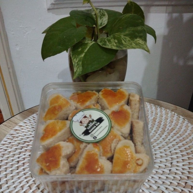 

kue kacangtoples kotak. 400 grm