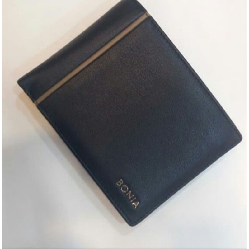 dompet cowok Bonia black