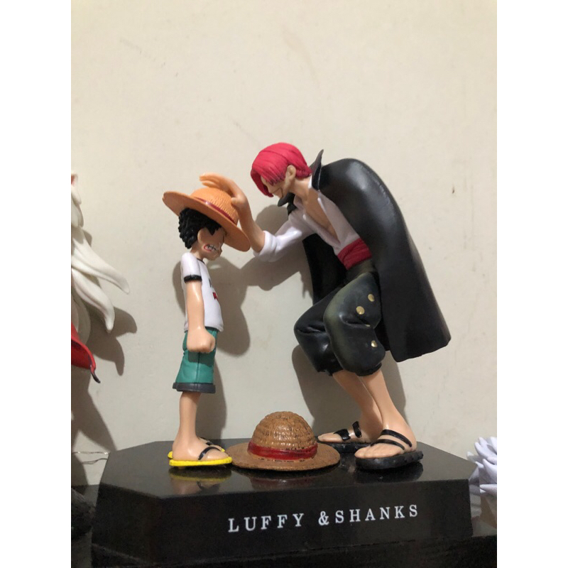 luffy n shanks action figure