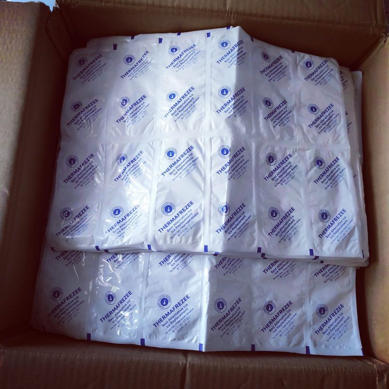 Thermafreeze 1 Dus Isi 425 Lembar Ice Pack Gel 1 Box Karton Thermafreeze