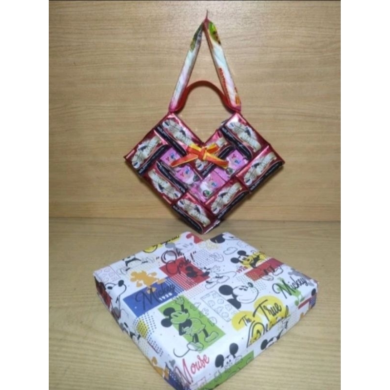 

BUKET SNAKE LOVE,POCKY LOVE ,HAMPERS LOVE , BUKET ULTAH