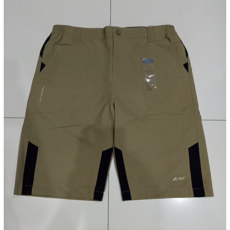 CELANA PENDEK REI WINTERFELL