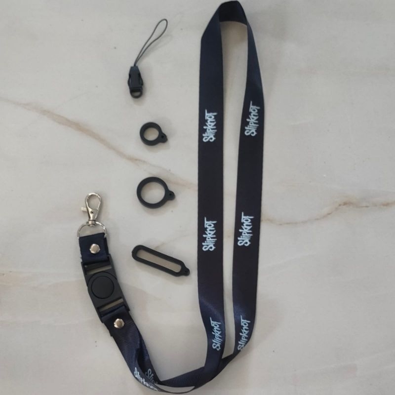 

TALI LANYARD SLIPKNOT TULISAN LOGO SLIP KNOT BAND METAL MUSIK ROCK Premium / gantungan kunci / gantungan id card / gantungan flashdisk / nametag hp name tag / handphone BEST SELLER COD am