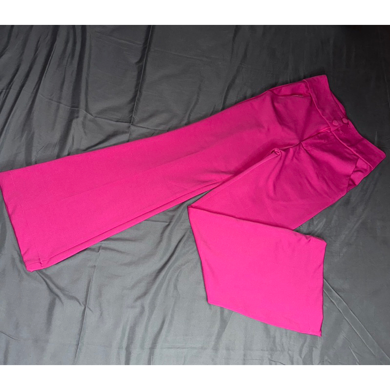 Kulot Cutbray Promthong Fuchsia HighWaist